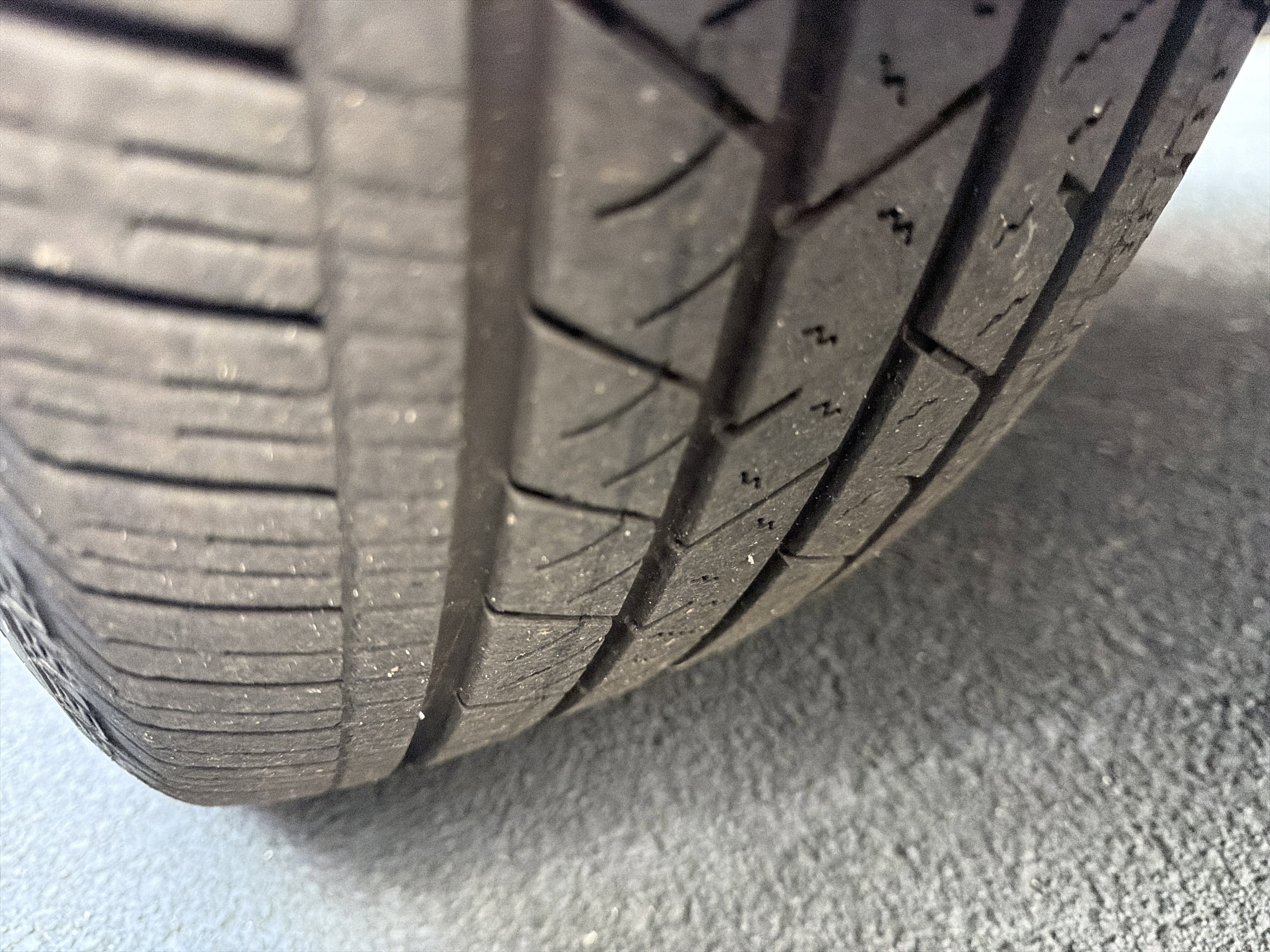 Certified 2023 Volvo XC90 B6 Core w/ Protection Package Premier image 12