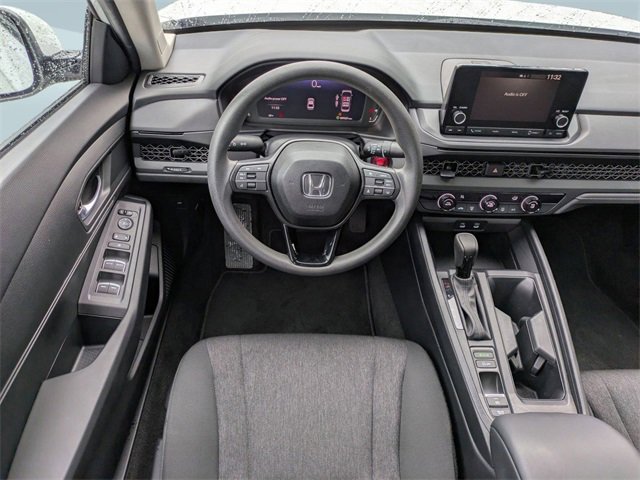 Certified 2025 Honda Accord LX image 15