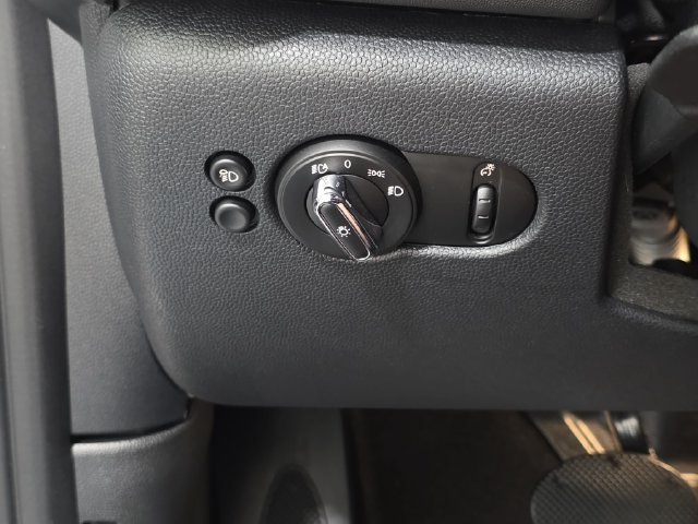 Certified 2024 MINI Cooper S FWD image 23