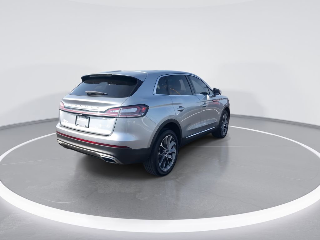 Used 2023 Lincoln Nautilus Reserve AWD/4WD image 8