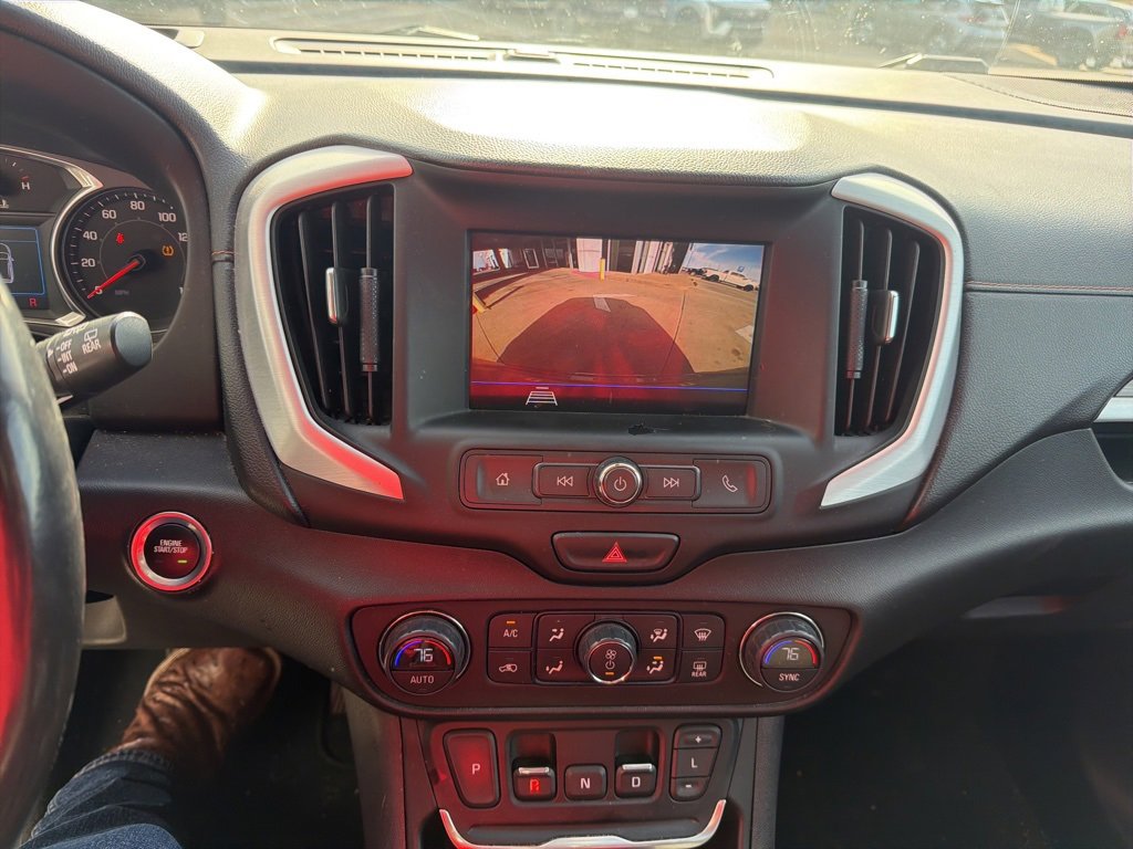 Used 2020 GMC Terrain SLE w/ Driver Convenience Package image 12