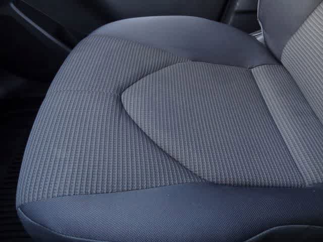 Used 2023 Toyota Highlander L image 36