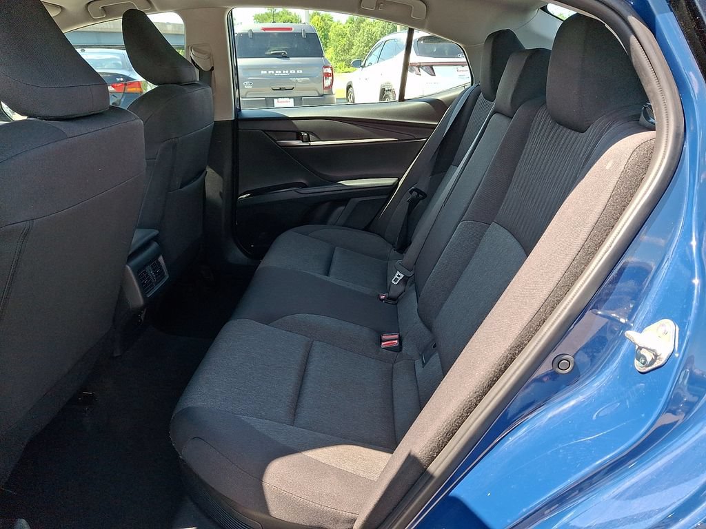 Used 2025 Toyota Camry LE FWD image 10