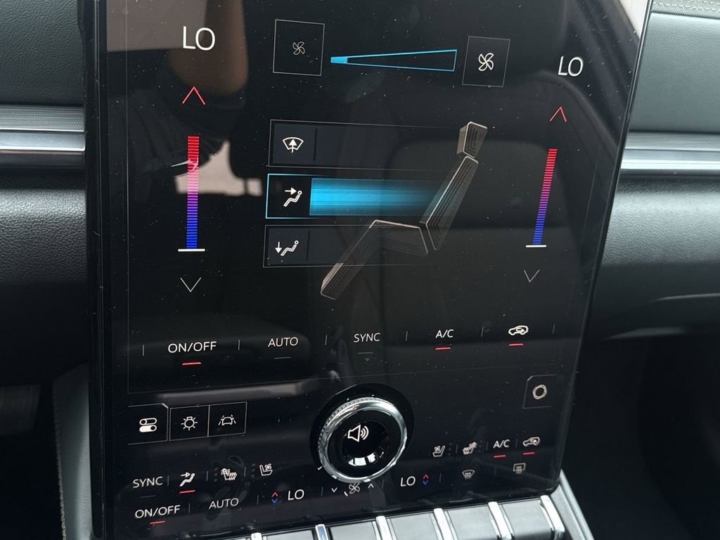 New 2026 GMC Terrain AT4 w/ Convenience Package III image 21