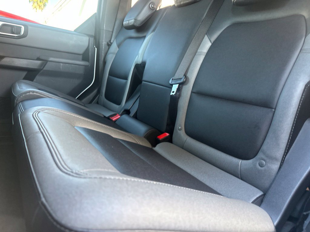 Used 2023 Ford Bronco Big Bend w/ Sasquatch Package AWD/4WD image 8