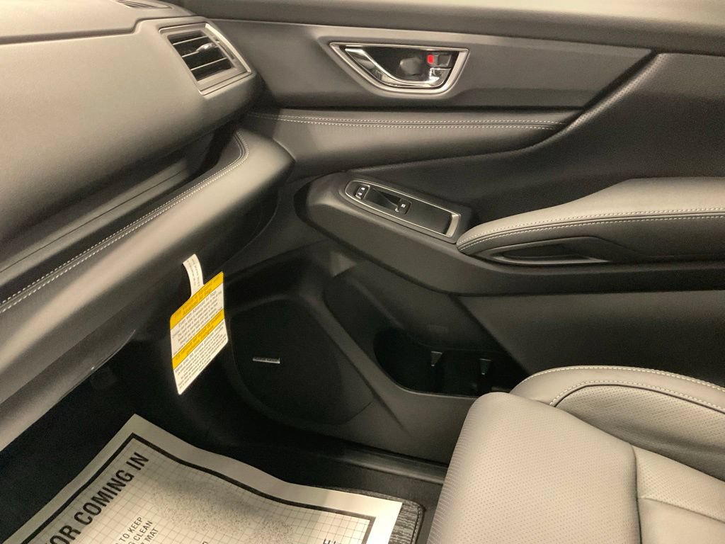 New 2026 Subaru Ascent Limited AWD/4WD image 19