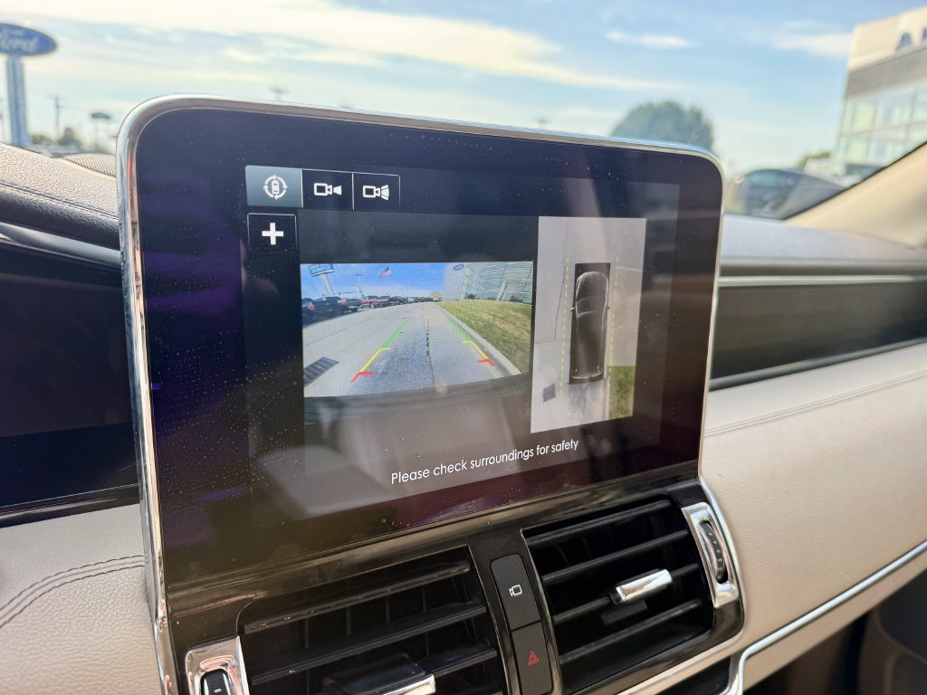 Used 2018 Lincoln Navigator Reserve w/ Technology Package AWD/4WD image 27