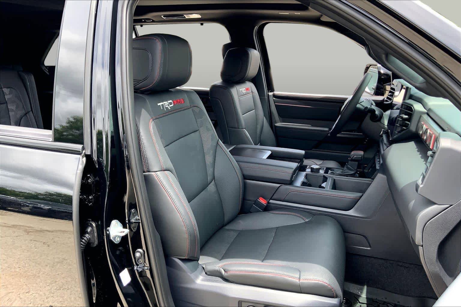 Used 2026 Toyota Sequoia TRD Pro AWD/4WD image 9