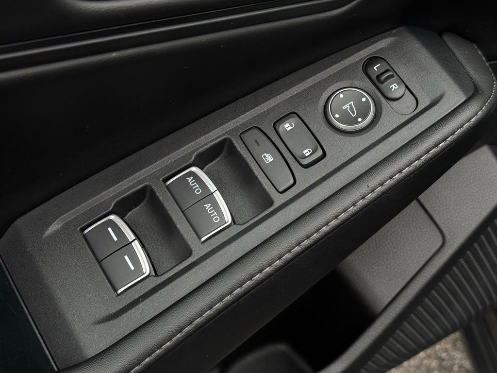 Used 2024 Honda Accord Sport image 13