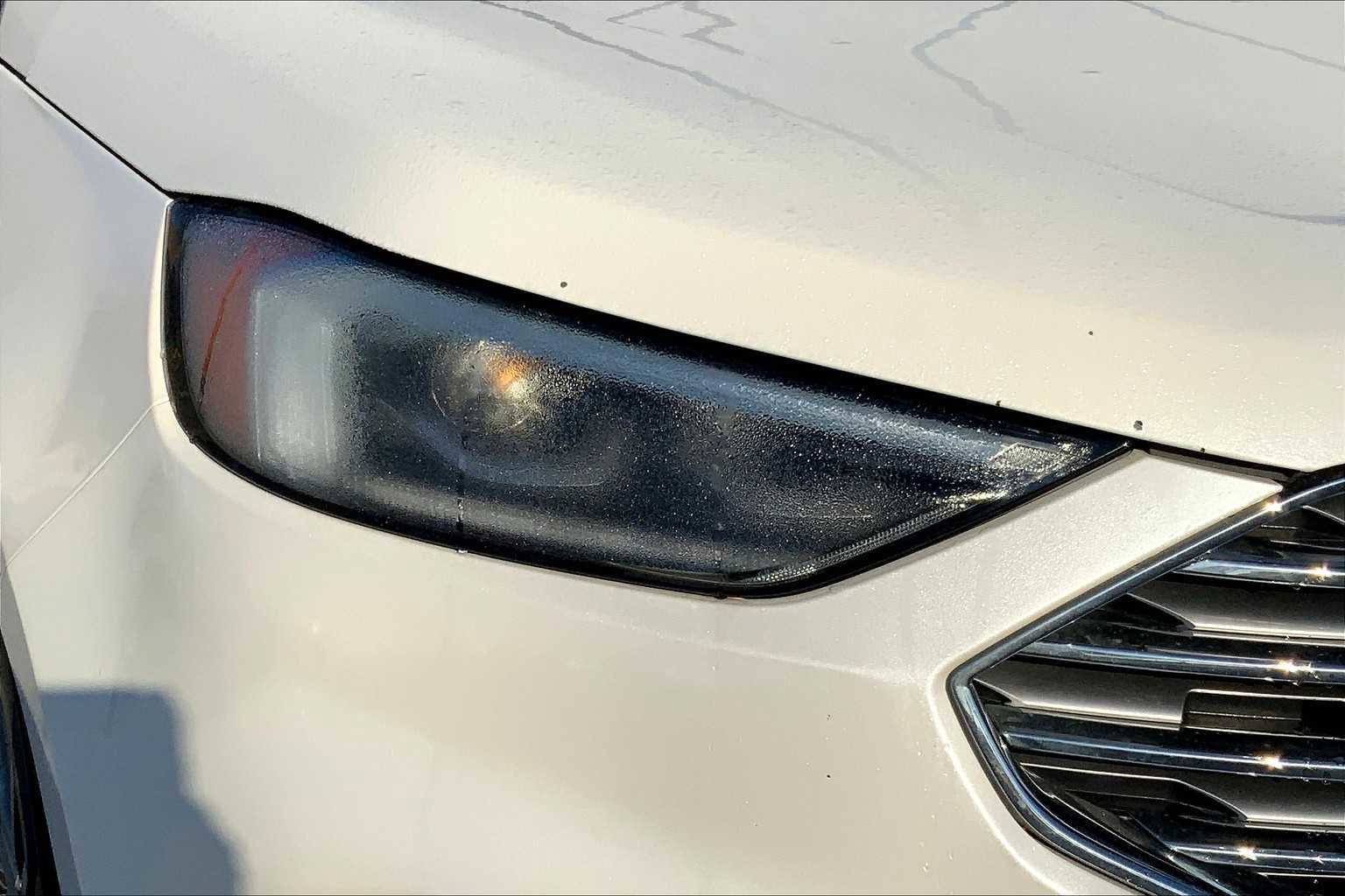 Used 2019 Ford Edge Titanium w/ Equipment Group 301A FWD image 24