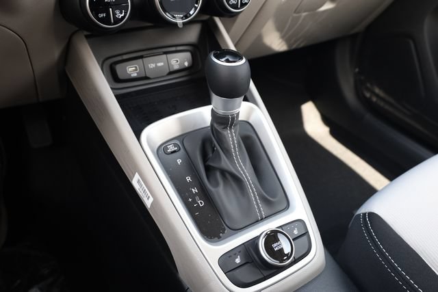 New 2026 Hyundai Venue SEL FWD image 20