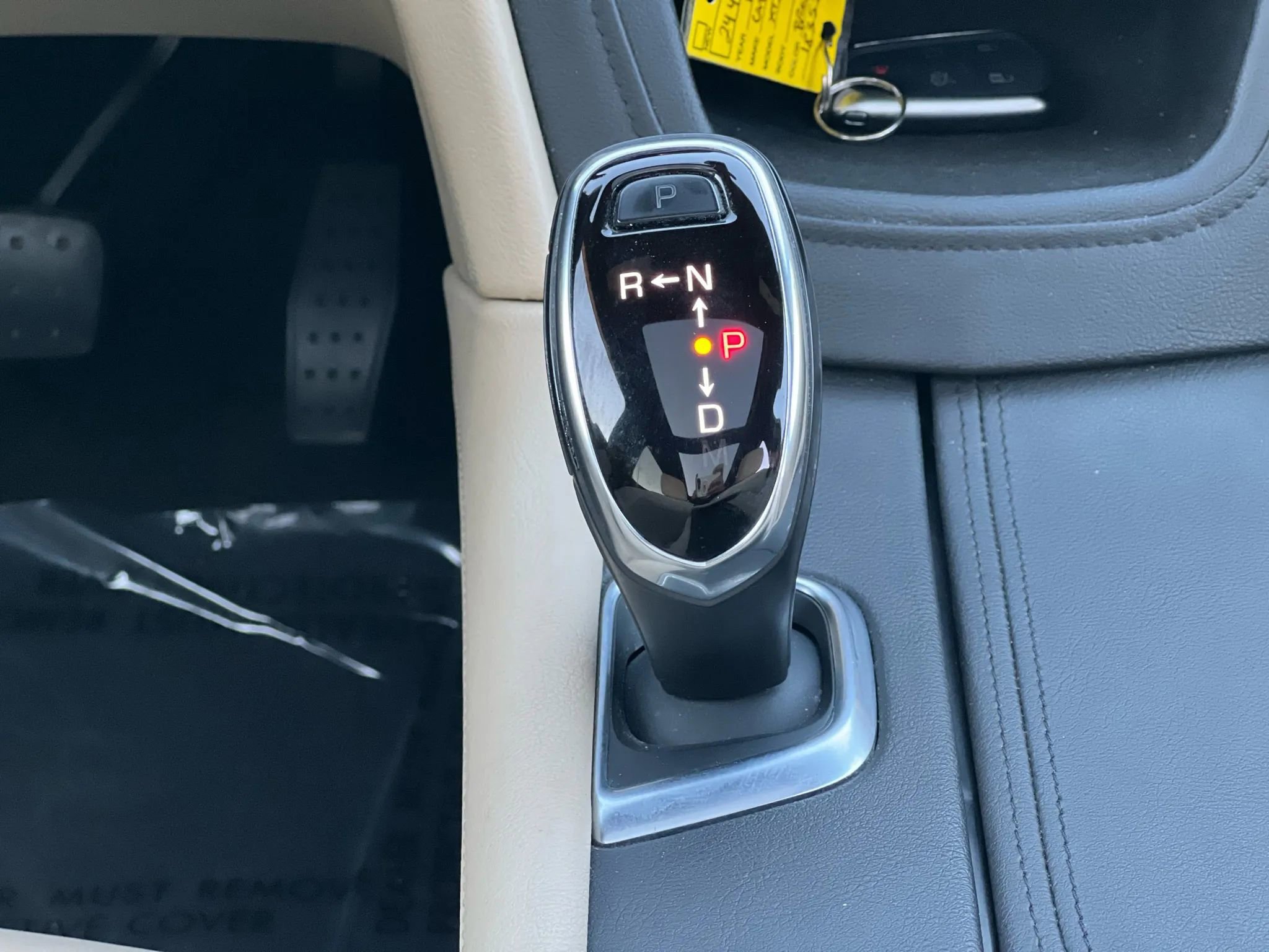 Used 2018 Cadillac XT5 Luxury w/ Driver Awareness Package image 18