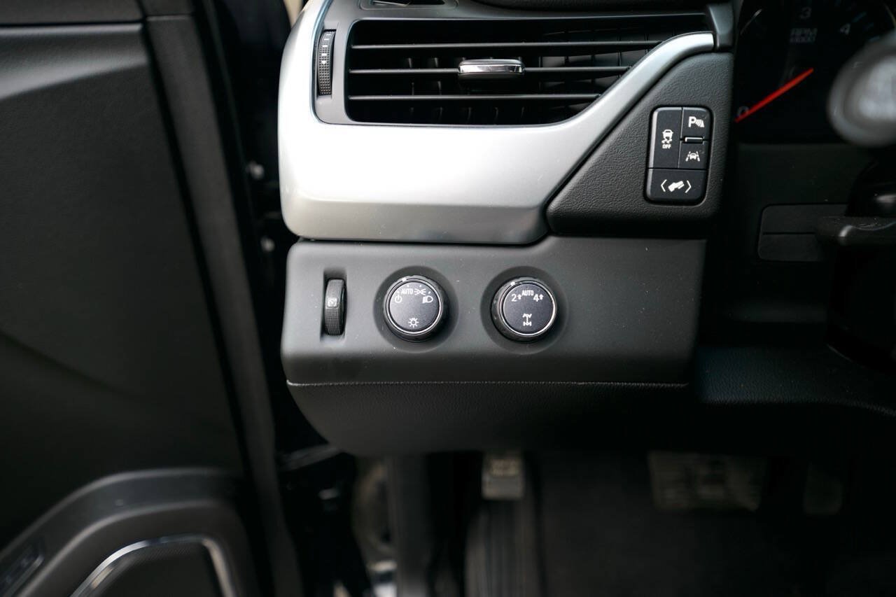 Used 2019 Chevrolet Tahoe LT AWD/4WD image 41