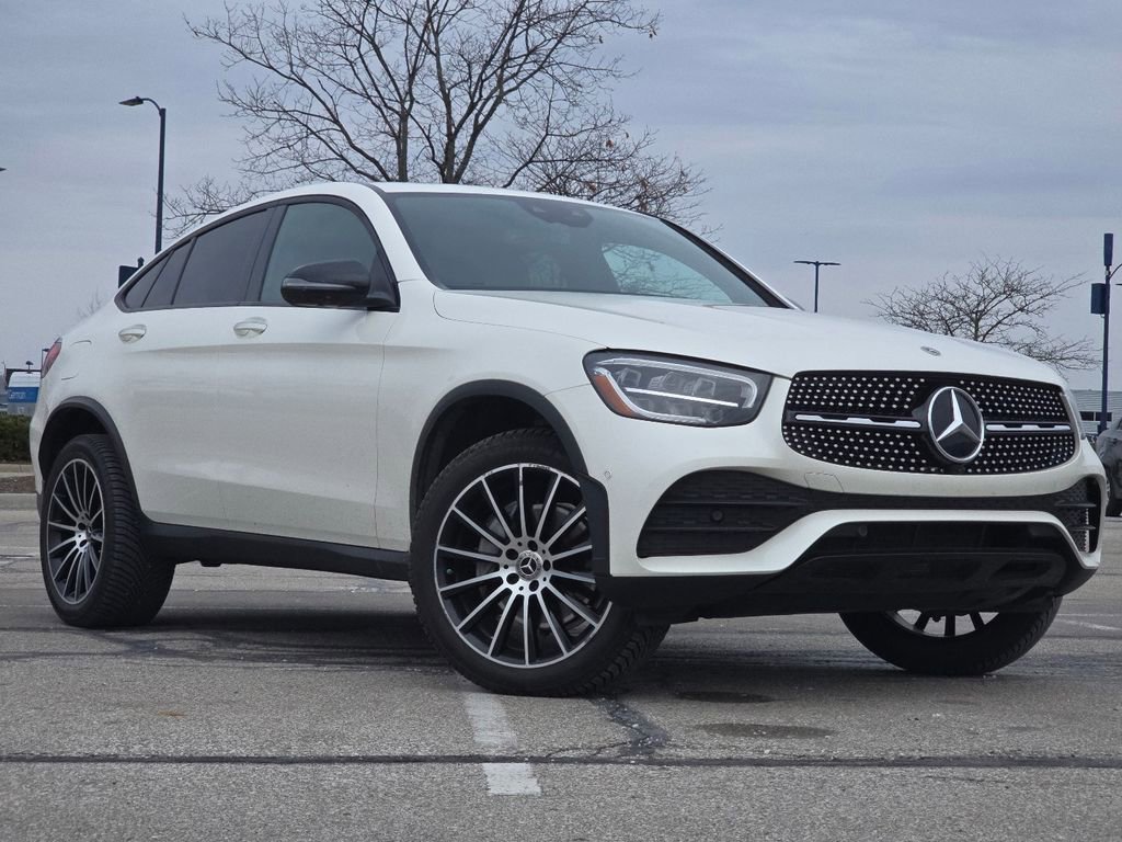 Used 2021 Mercedes-Benz GLC 300 GLC 300 Coupe image 2