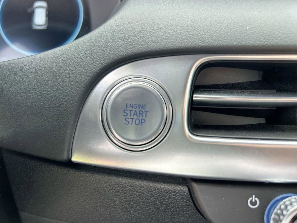 Used 2025 Hyundai Palisade Calligraphy image 36