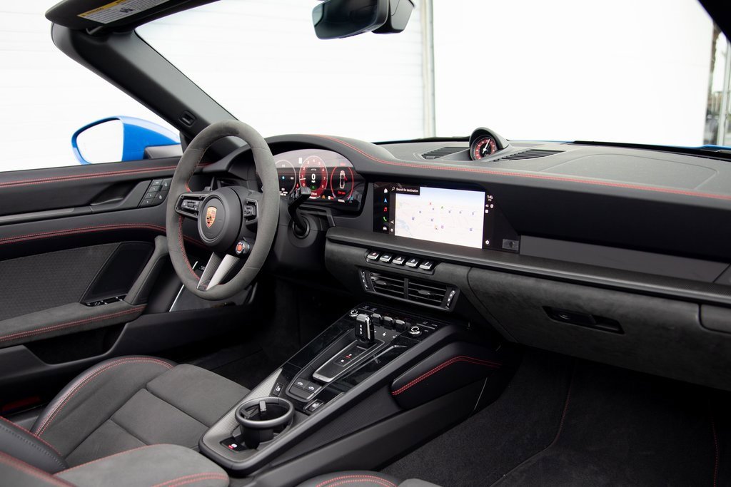 Certified 2025 Porsche 911 Targa 4 GTS image 23