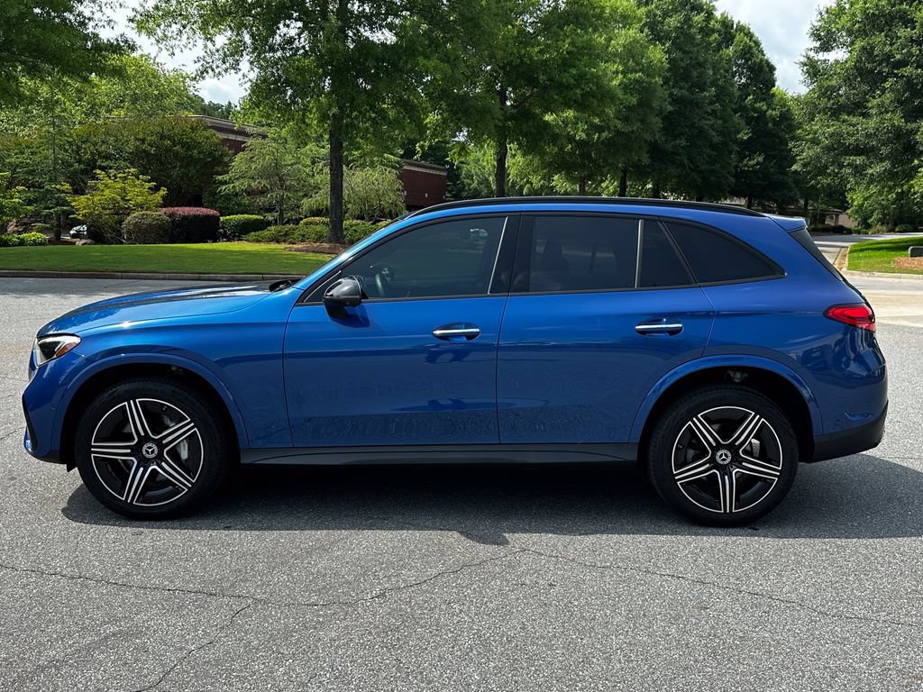 Certified 2025 Mercedes-Benz GLC 300 image 5