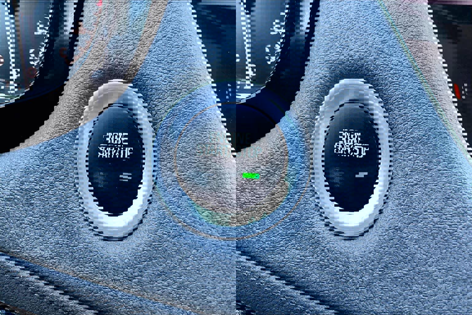 Used 2022 Cadillac XT5 Premium Luxury w/ LPO, Floor Liner Package image 33