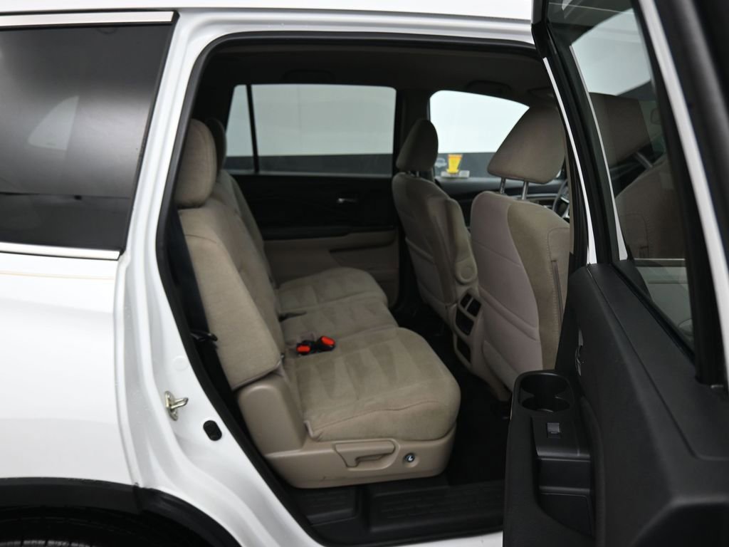 Used 2020 Honda Pilot EX image 45