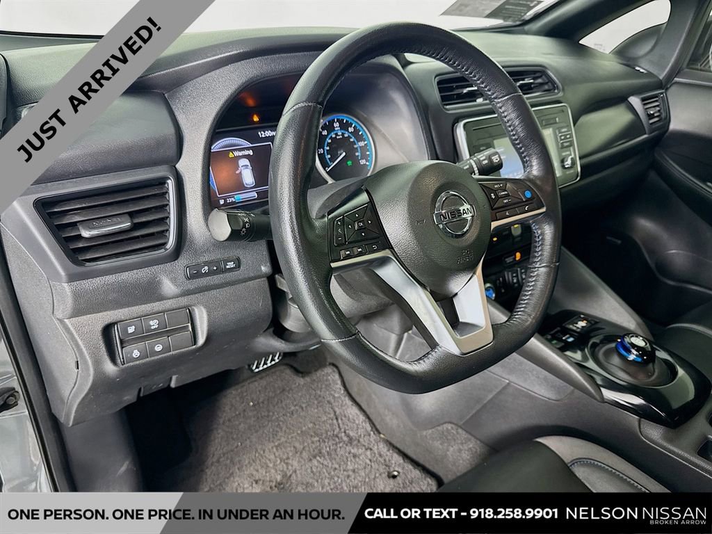 Used 2018 Nissan Leaf SL w/ SL Technology Package image 9
