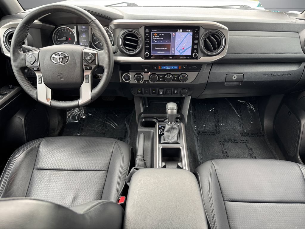Certified 2022 Toyota Tacoma Limited AWD/4WD image 12