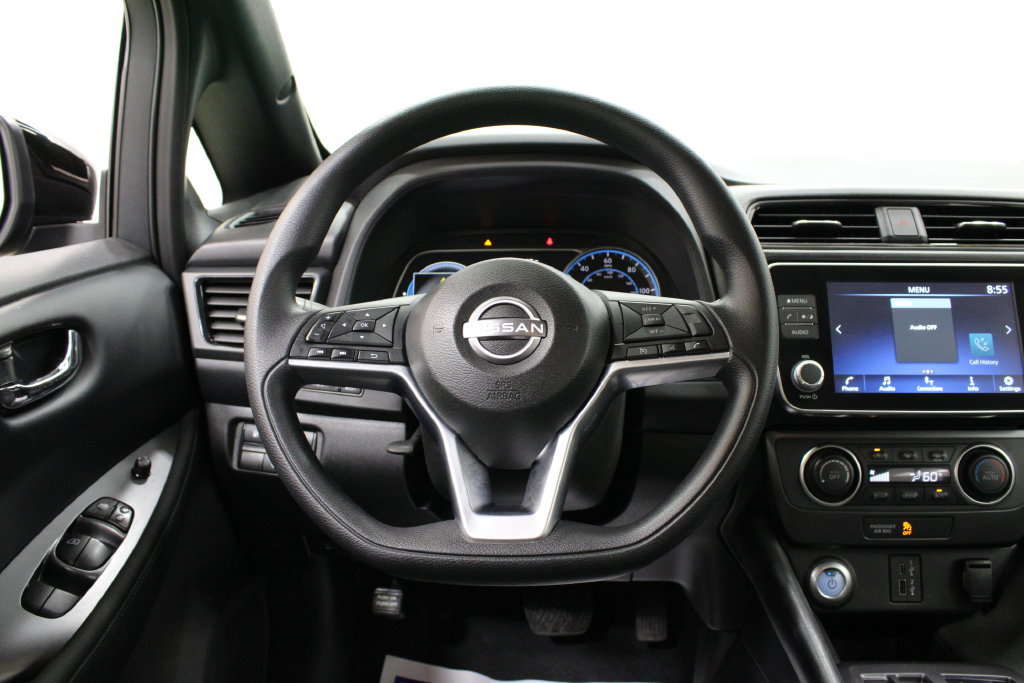Used 2025 Nissan Leaf S FWD image 21