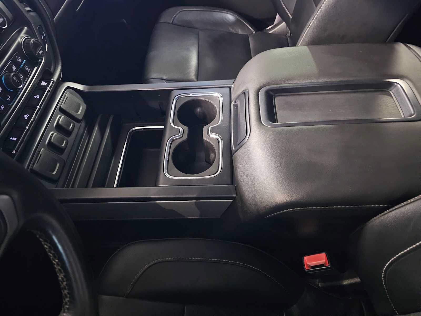 Used 2015 Chevrolet Silverado 3500 LTZ AWD/4WD image 28