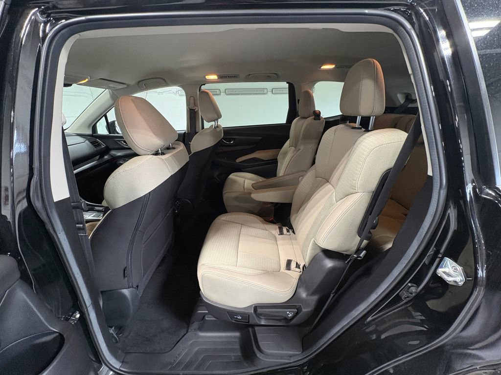Used 2024 Subaru Ascent Premium w/ Convenience Package image 29