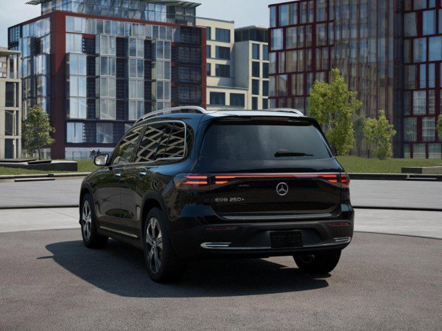 Certified 2025 Mercedes-Benz EQB 250+ 250+ image 38