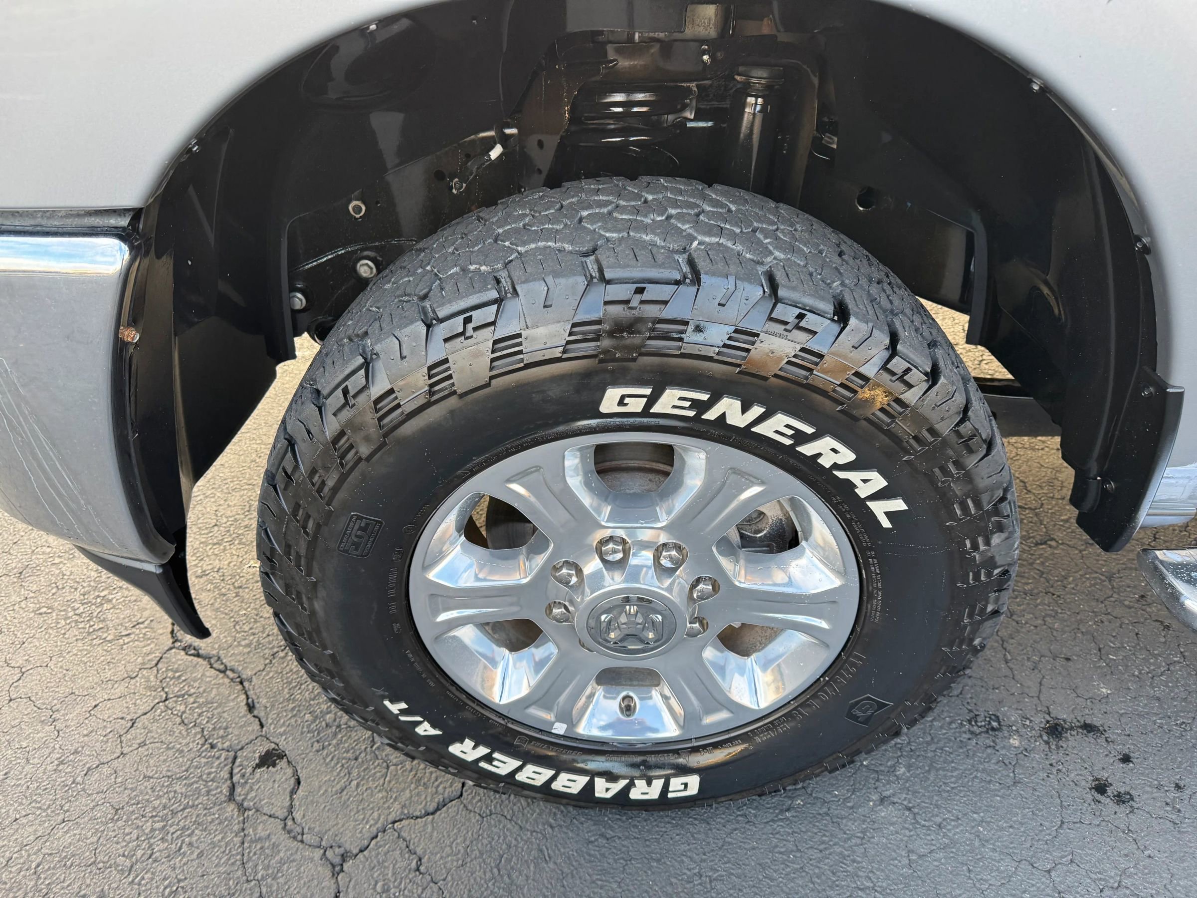 Used 2023 RAM 2500 Big Horn w/ Level 1 Equipment Group image 11