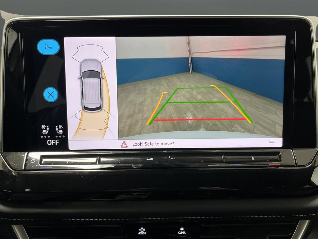 Certified 2025 Volkswagen Atlas Cross Sport SE w/ Panoramic Sunroof Package image 10