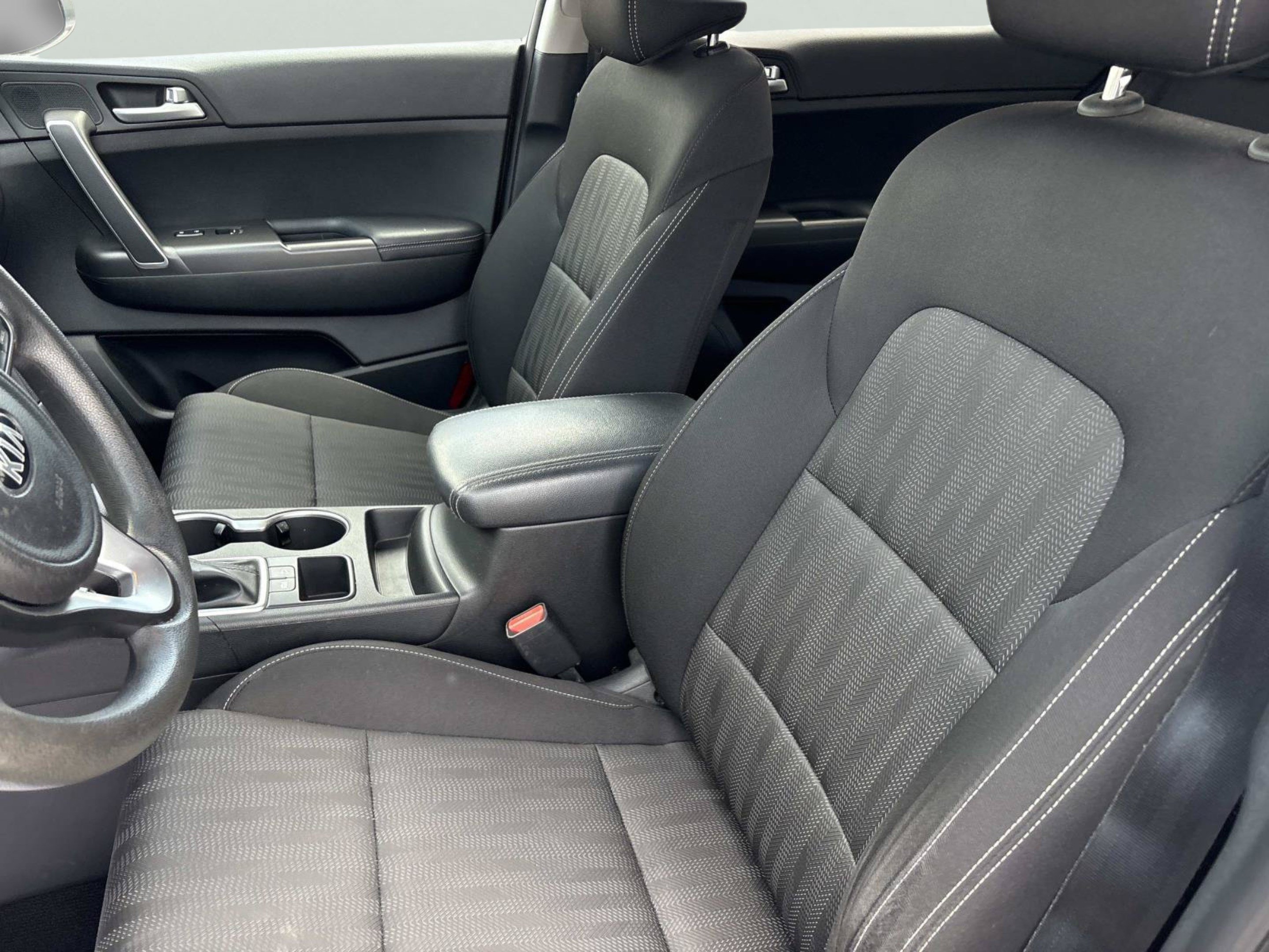 Used 2017 Kia Sportage LX FWD image 22