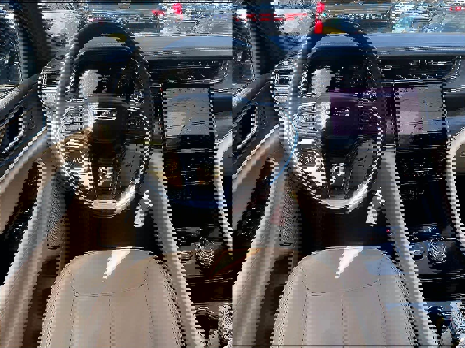 Used 2023 Jeep Grand Cherokee L Limited w/ Trailer Tow Group (B) AWD/4WD image 18