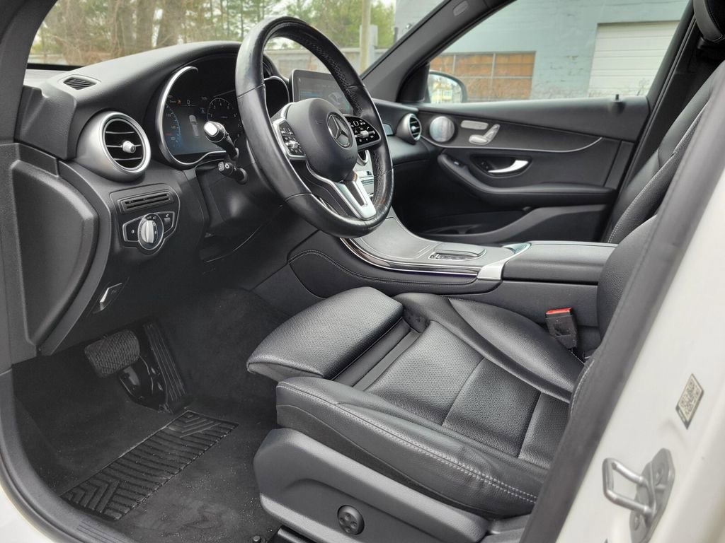 Certified 2020 Mercedes-Benz GLC 300 GLC 300 image 17