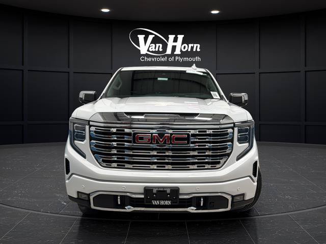 Used 2024 GMC Sierra 1500 Denali w/ Denali Reserve Package AWD/4WD image 2
