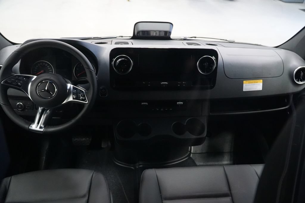 New 2026 Mercedes-Benz Sprinter 2500 image 15