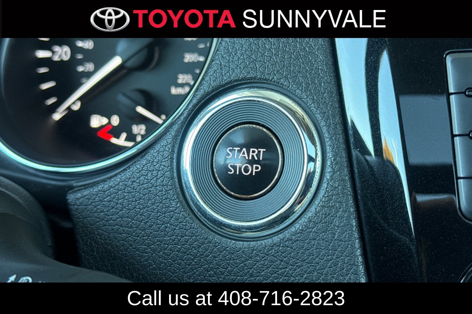 Used 2018 Nissan Rogue SV w/ Premium Package FWD image 26