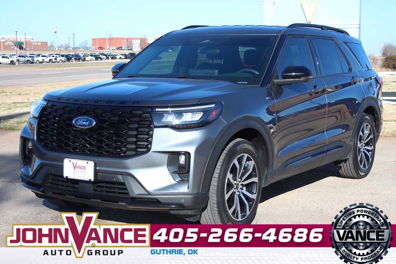 Used 2025 Ford Explorer ST-Line image 4