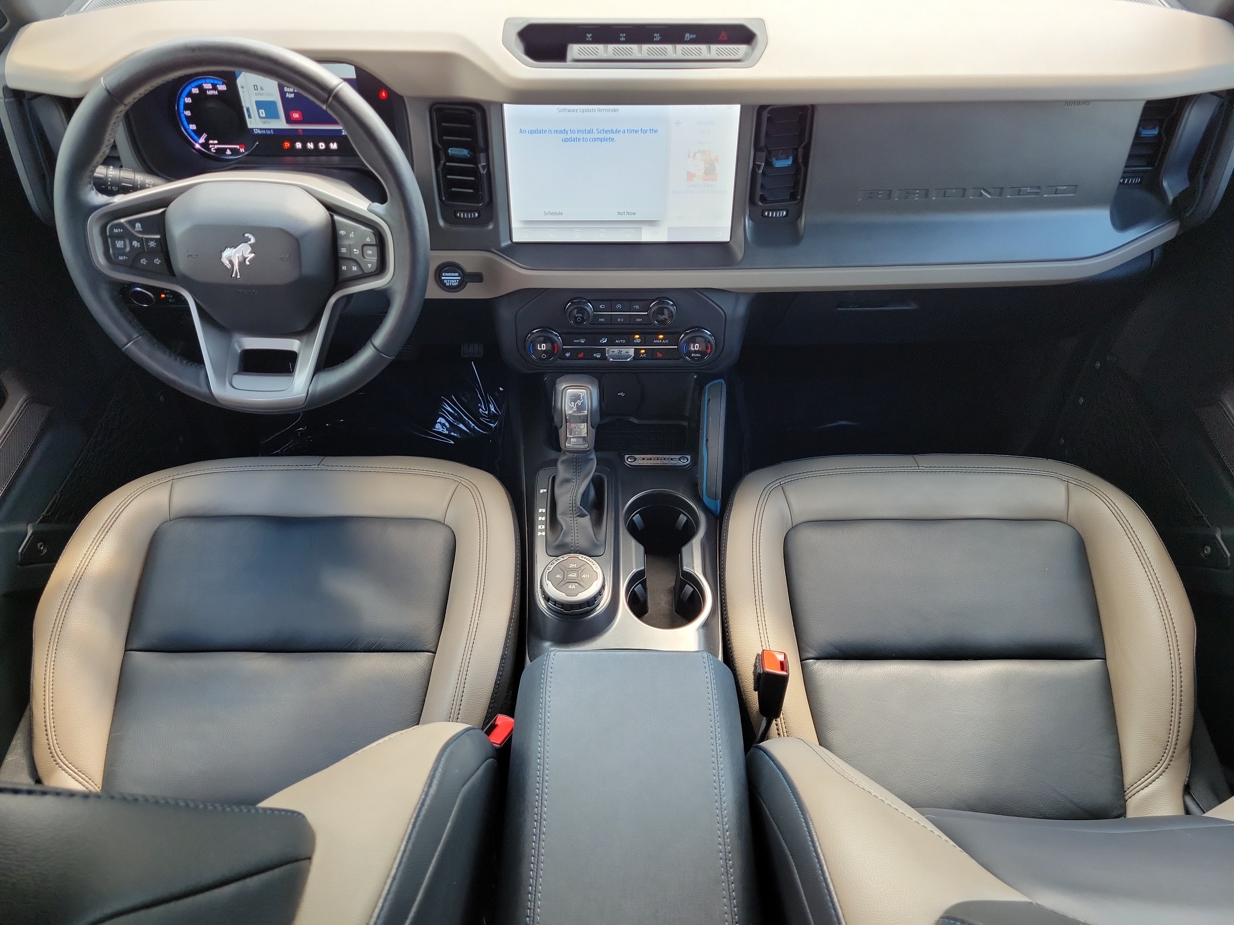 Used 2024 Ford Bronco Wildtrak AWD/4WD image 21