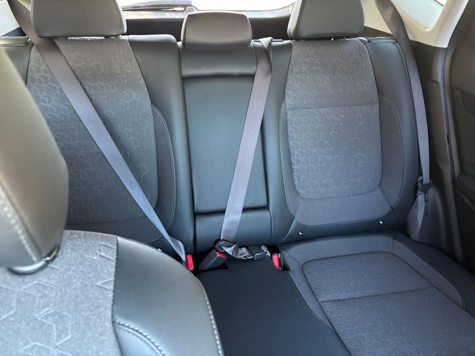 Used 2025 Kia Seltos S FWD image 32