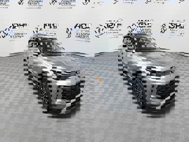 New 2025 Volkswagen Tiguan S image 2