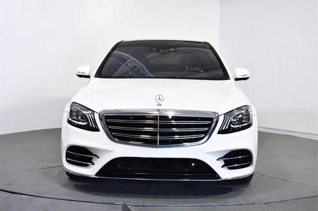 Used 2018 Mercedes-Benz S 560 Sedan image 2