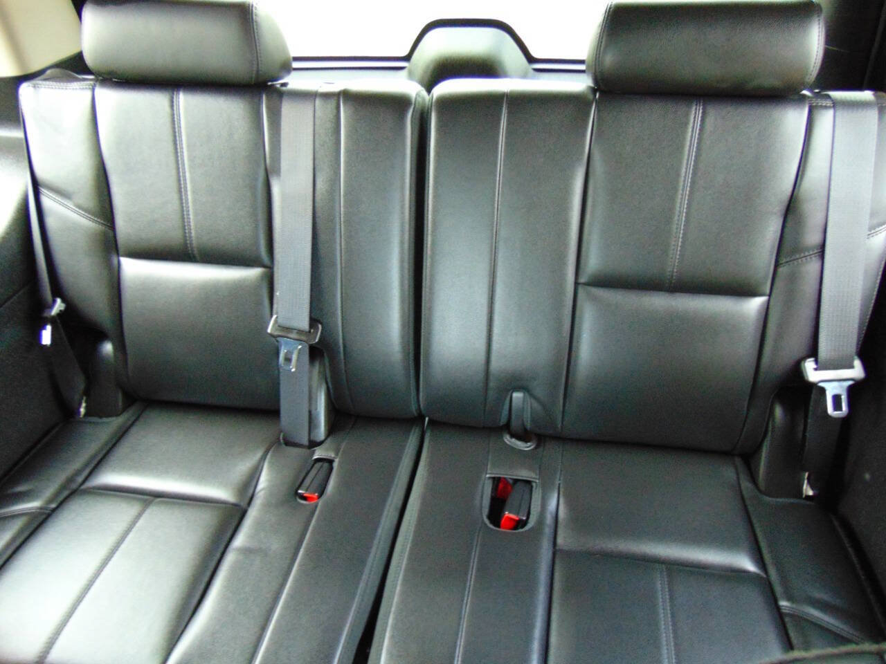 Used 2014 Chevrolet Tahoe LT w/ All-Star Edition AWD/4WD image 11