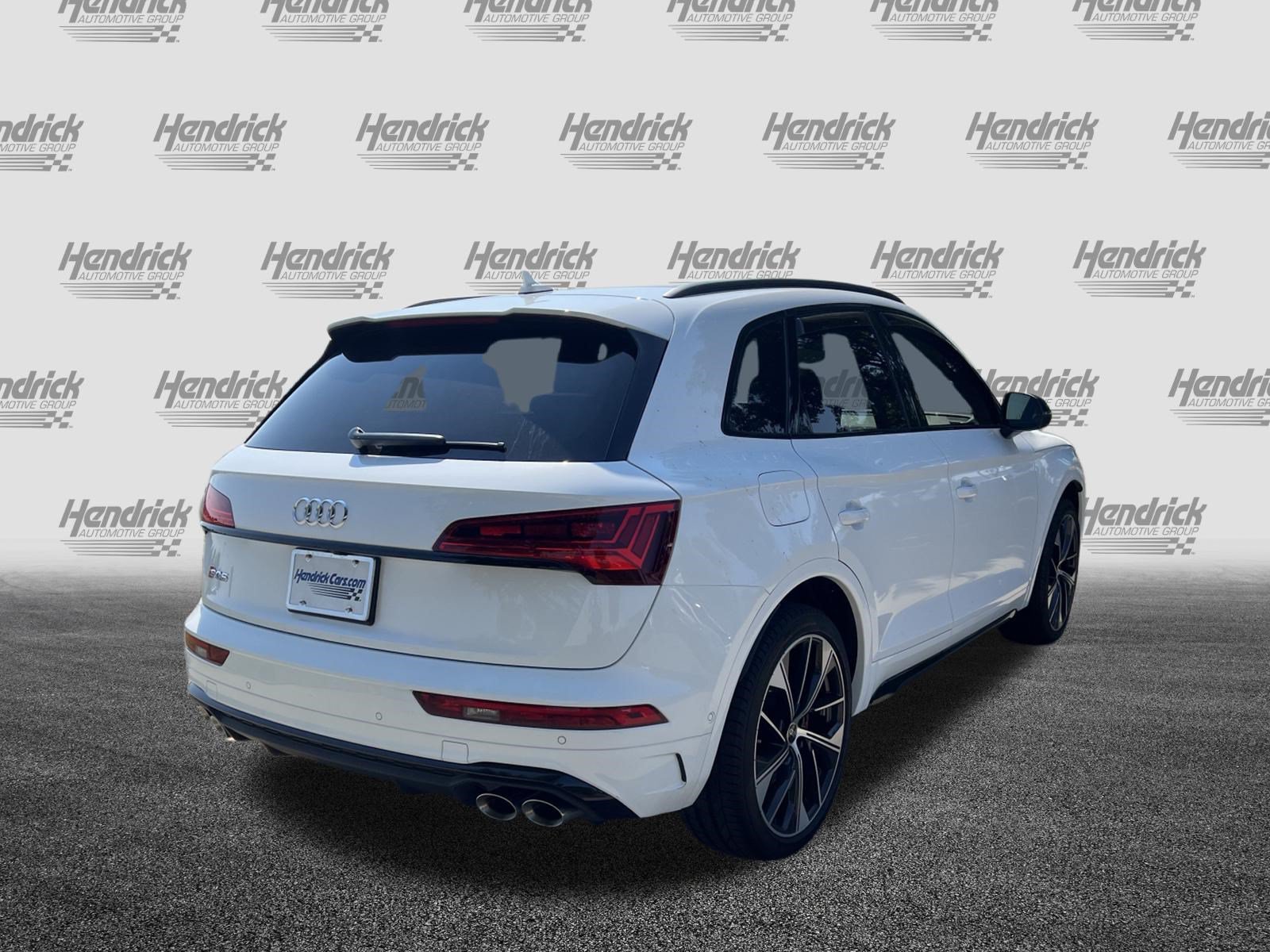 Used 2024 Audi SQ5 Prestige AWD/4WD image 10