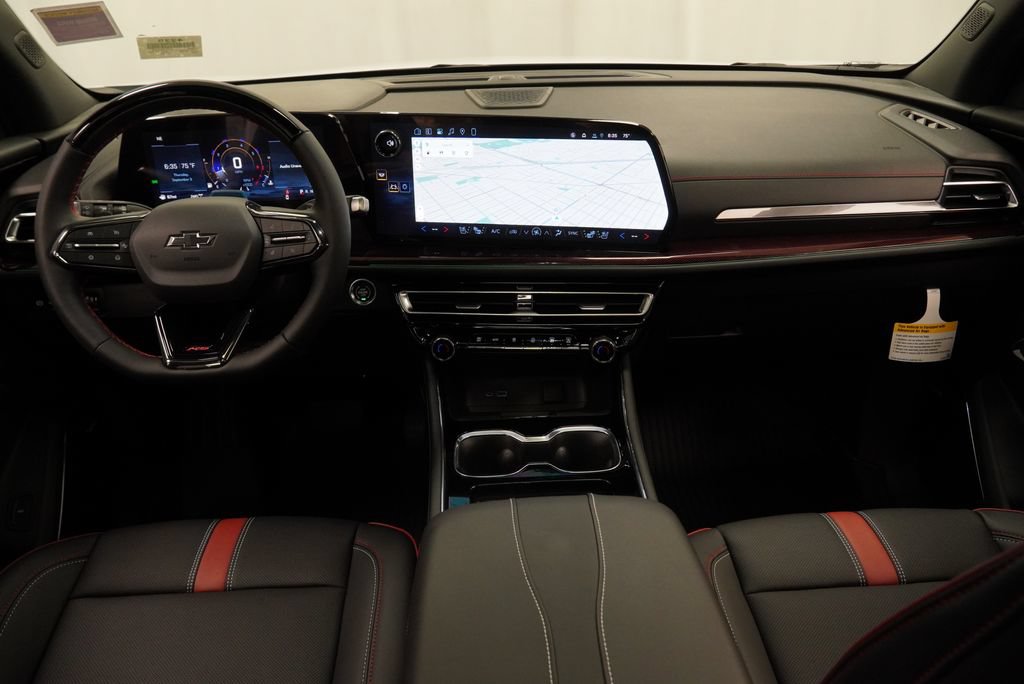 New 2027 Chevrolet Traverse RS w/ LPO, Floor Liner Package AWD/4WD image 8