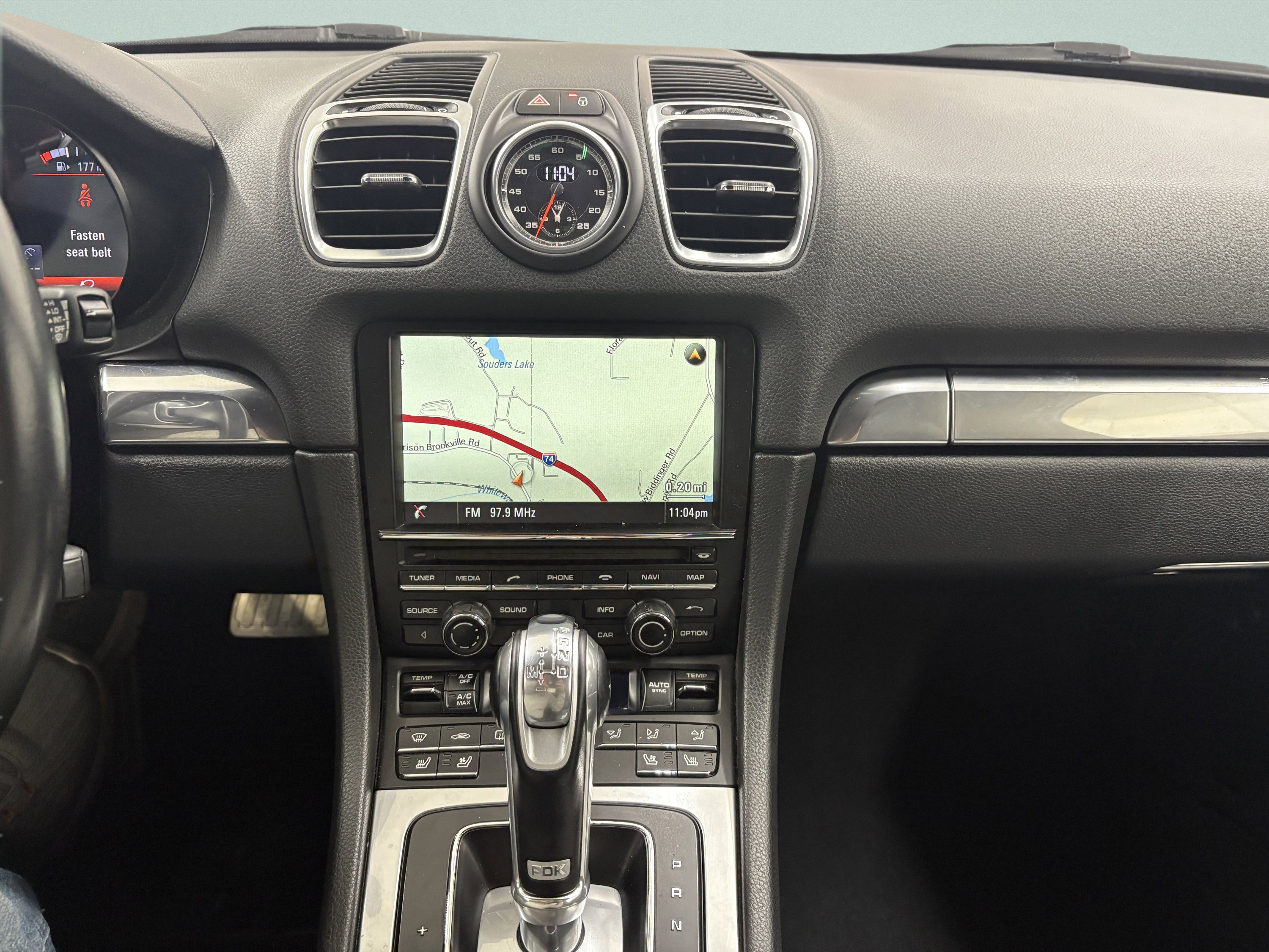 Used 2016 Porsche Boxster image 15