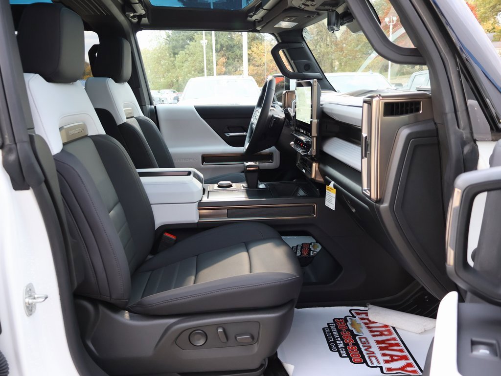 New 2025 GMC Hummer EV 2X image 46