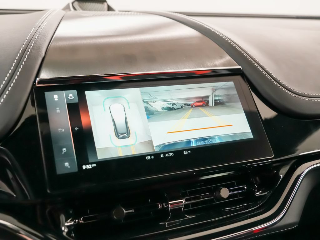 Used 2025 Aston Martin DBX 707 AWD/4WD image 30