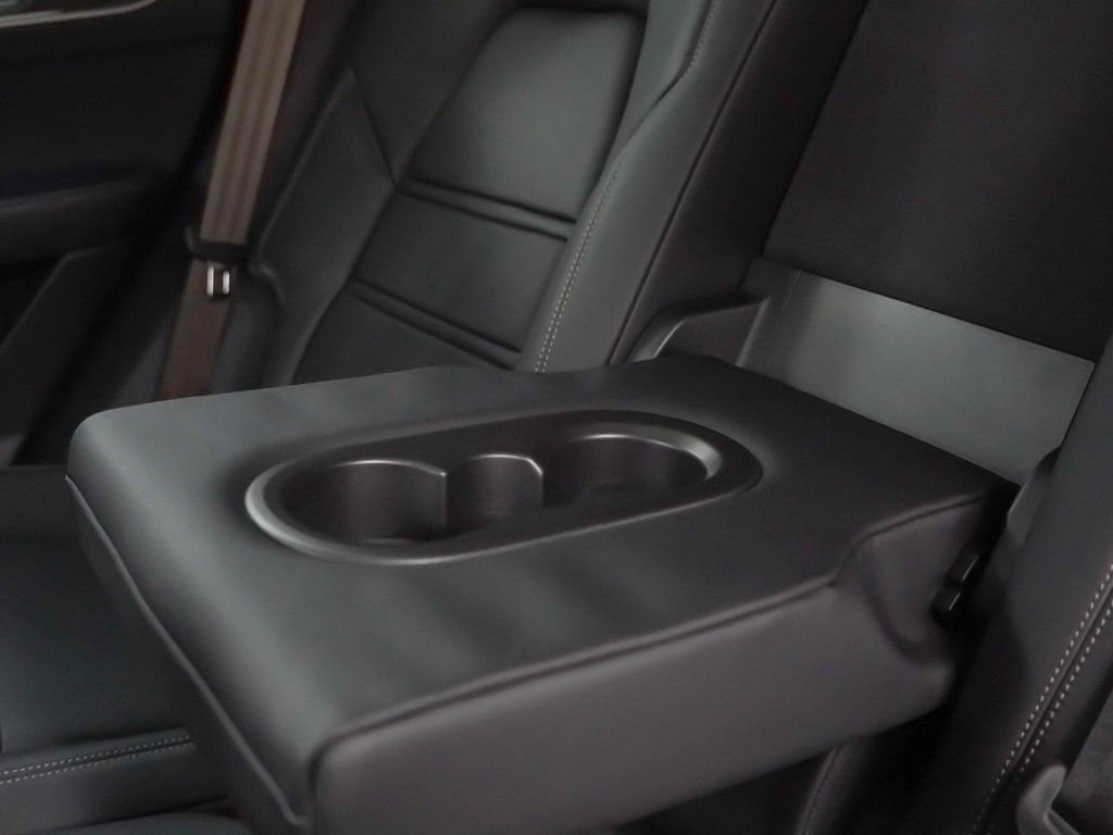 Certified 2025 Porsche Cayenne Turbo image 19