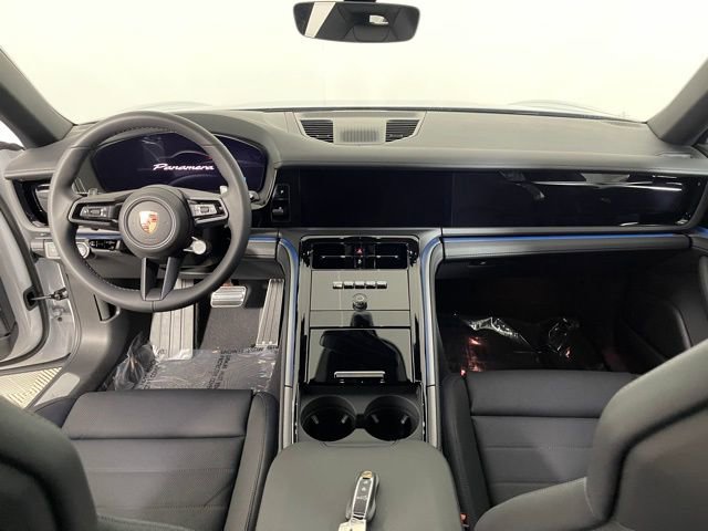 New 2025 Porsche Panamera image 40